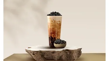 a6. black sugar bubble milk tea