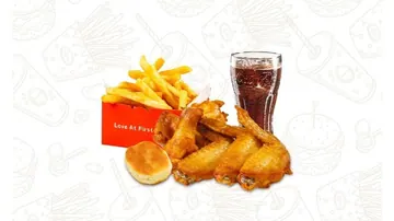 c5b. grilled chicken wings combo